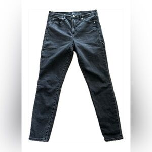 GAP Black Denim True Skinny Jeans - Size 8